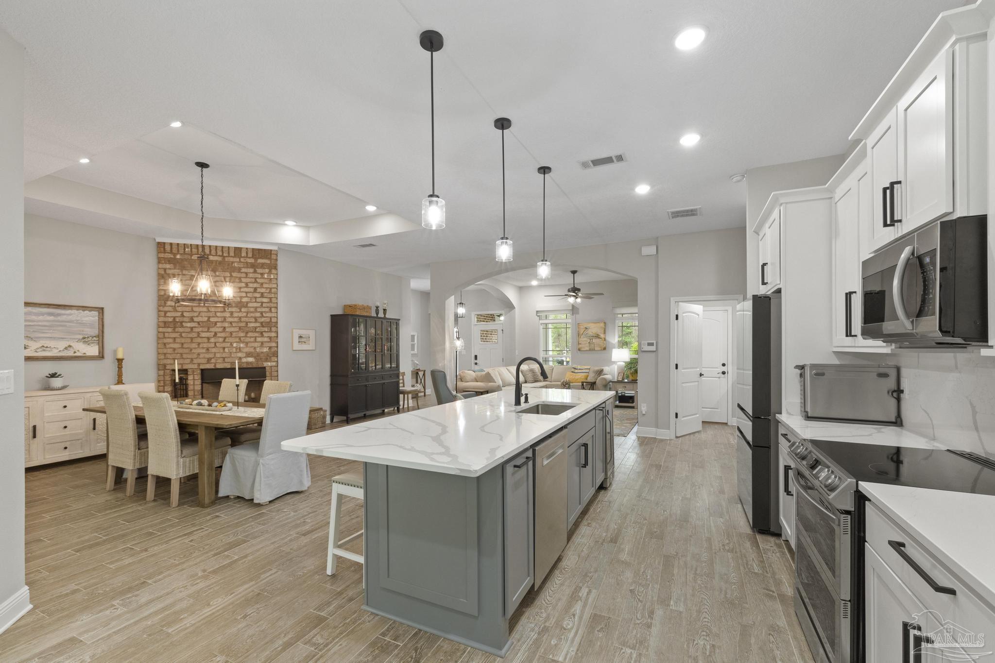 5550 North Shore Road Pensacola, FL 32507 - Photo 42 of 72 Gallery Image 42