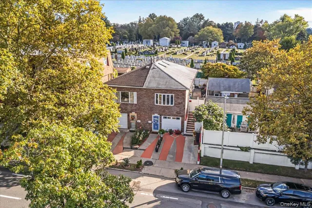 $1,188,000 | 132-14 Horace Harding Expressway | Kew Gardens Hills