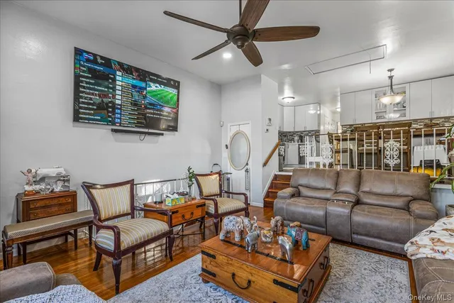 $1,188,000 | 132-14 Horace Harding Expressway | Kew Gardens Hills