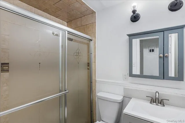 $1,188,000 | 132-14 Horace Harding Expressway | Kew Gardens Hills