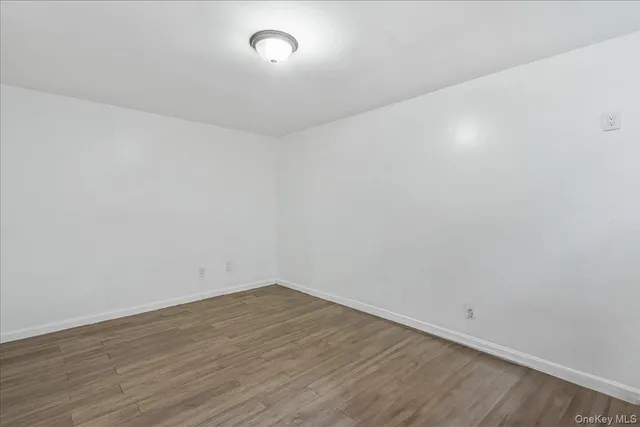 $1,188,000 | 132-14 Horace Harding Expressway | Kew Gardens Hills