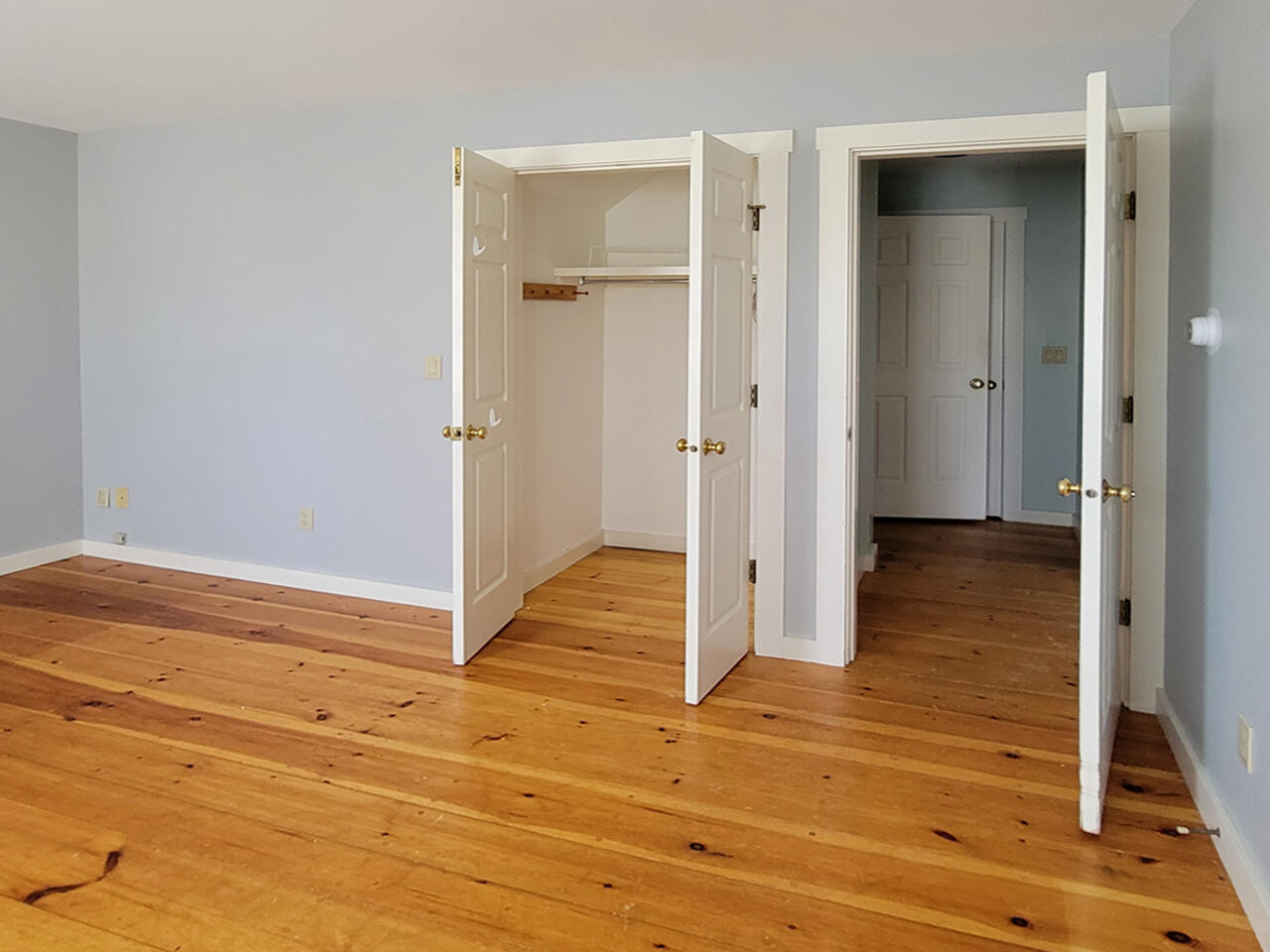 28 Lewis Point Road, Unit 2 Damariscotta, ME 04543 - Photo 15 of 26 1-Interior-10-1280