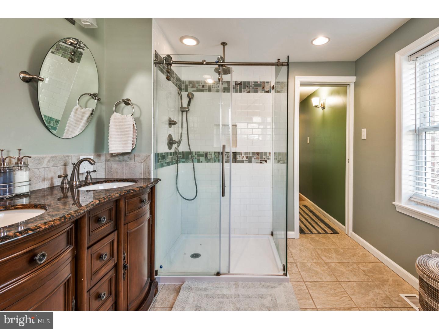 422 Madison Road Willow Grove, PA 19090 - Photo 12 of 22 Master Bathroom