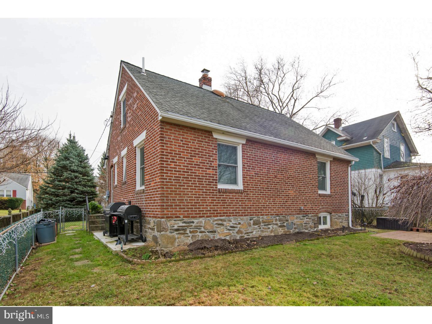 422 Madison Road Willow Grove, PA 19090 - Photo 18 of 22 Exterior Side