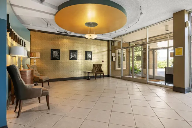 $329,000 | 1131 Stringers Ridge Road, Unit 12B, Chattanooga, TN 37405