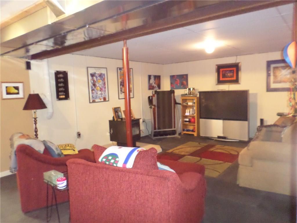 466 Mapletown Road Garards Fort, PA 15334 - Photo 22 of 25