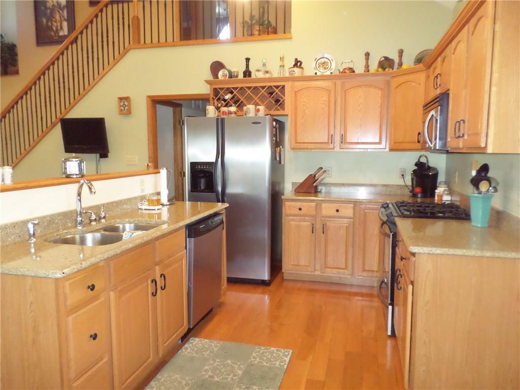 466 Mapletown Road Garards Fort, PA 15334 - Photo 8 of 25