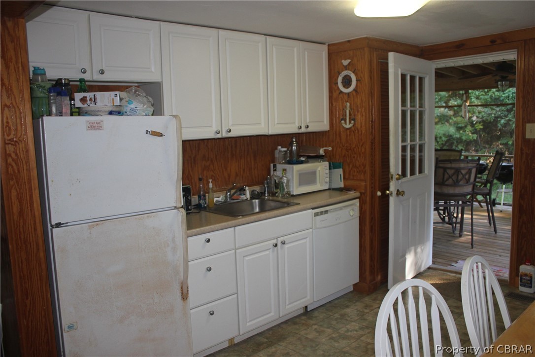 227 Gum Thicket Road Gwynn, VA 23076 - Photo 9 of 18
