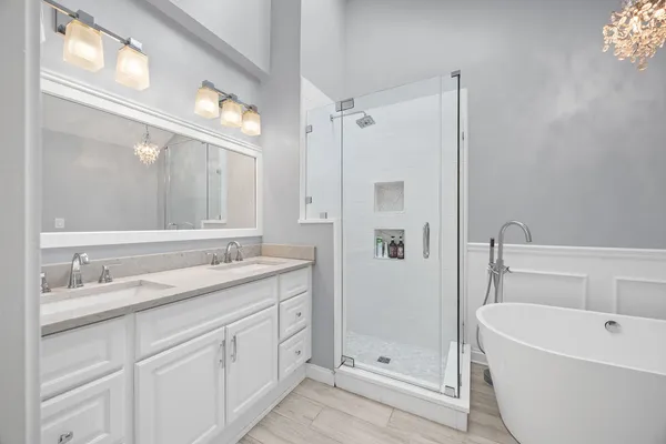 $419,888 | 907 Thornwood Court, Unit 2, St. Charles, IL 60174