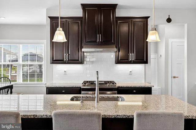 $750,000 | 911 Cadman Drive, Middletown, DE 19709