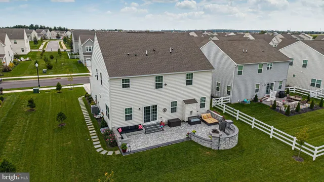 $750,000 | 911 Cadman Drive, Middletown, DE 19709