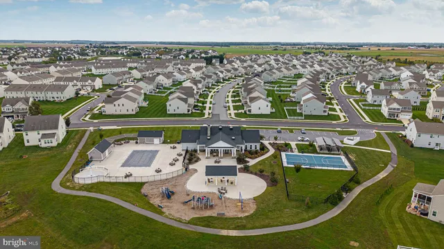 $750,000 | 911 Cadman Drive, Middletown, DE 19709