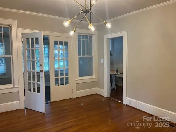 $2,900 | 801 Hawthorne Lane, Charlotte, NC 28204