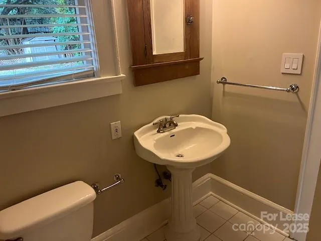 $3,400 | 801 Hawthorne Lane, Charlotte, NC 28204