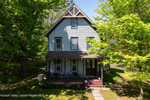 $429,000 | 43 Vedder Road, Coxsackie, NY 12051