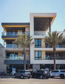$1,998,000 | 414 Main Street, Unit 330, Huntington Beach, CA 92648