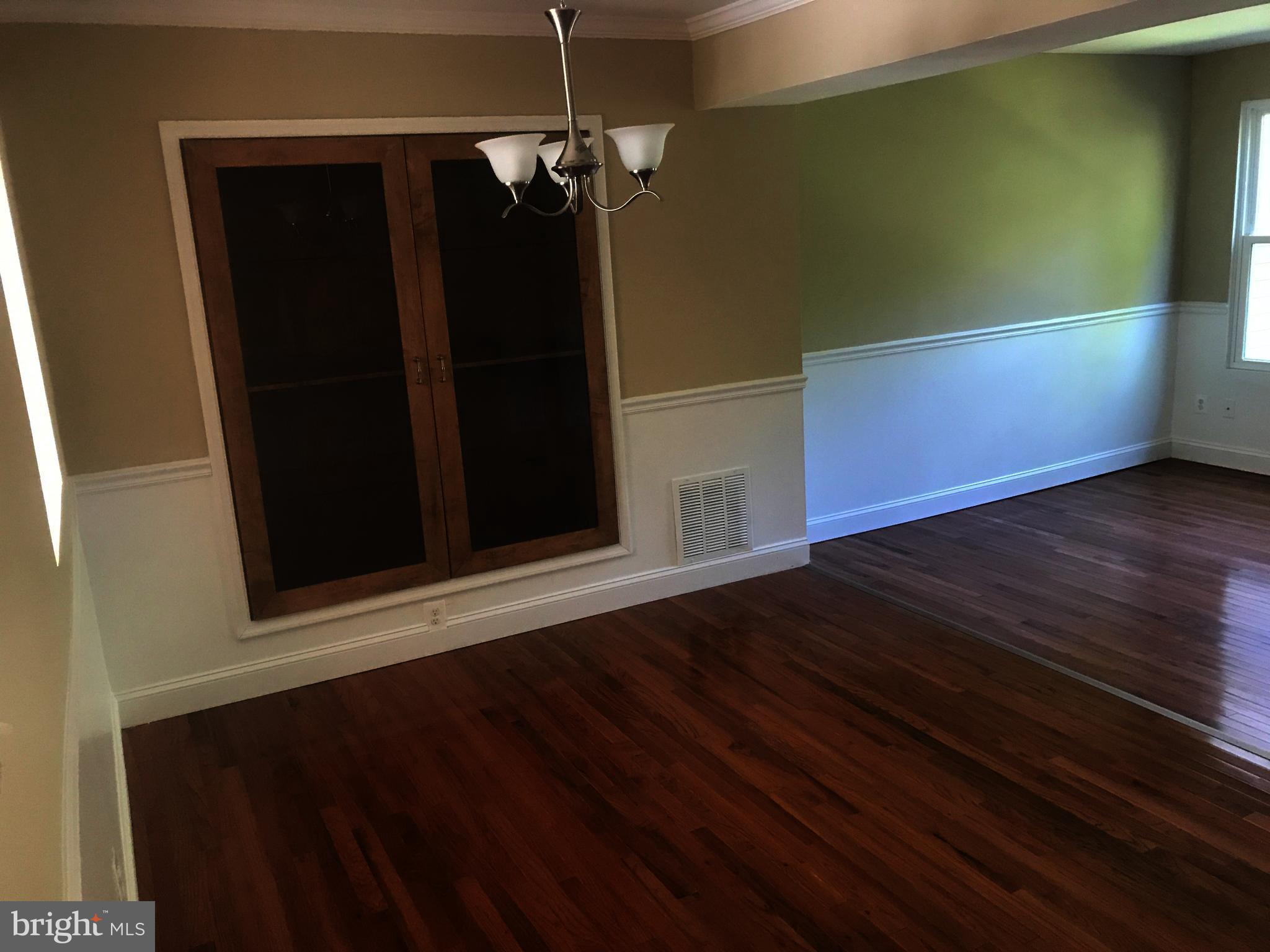 73 Kinsman Silver Spring Silver Spring, MD 20901 - Photo 4 of 9 a view of a hallway