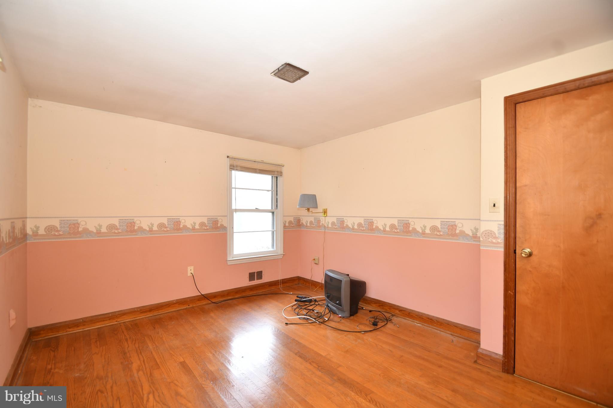 2509 Philadelphia Road Edgewood, MD 21040 - Photo 17 of 26 Bedroom