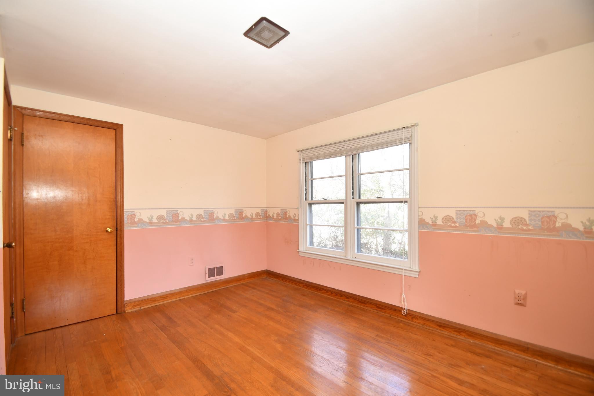 2509 Philadelphia Road Edgewood, MD 21040 - Photo 19 of 26 Bedroom