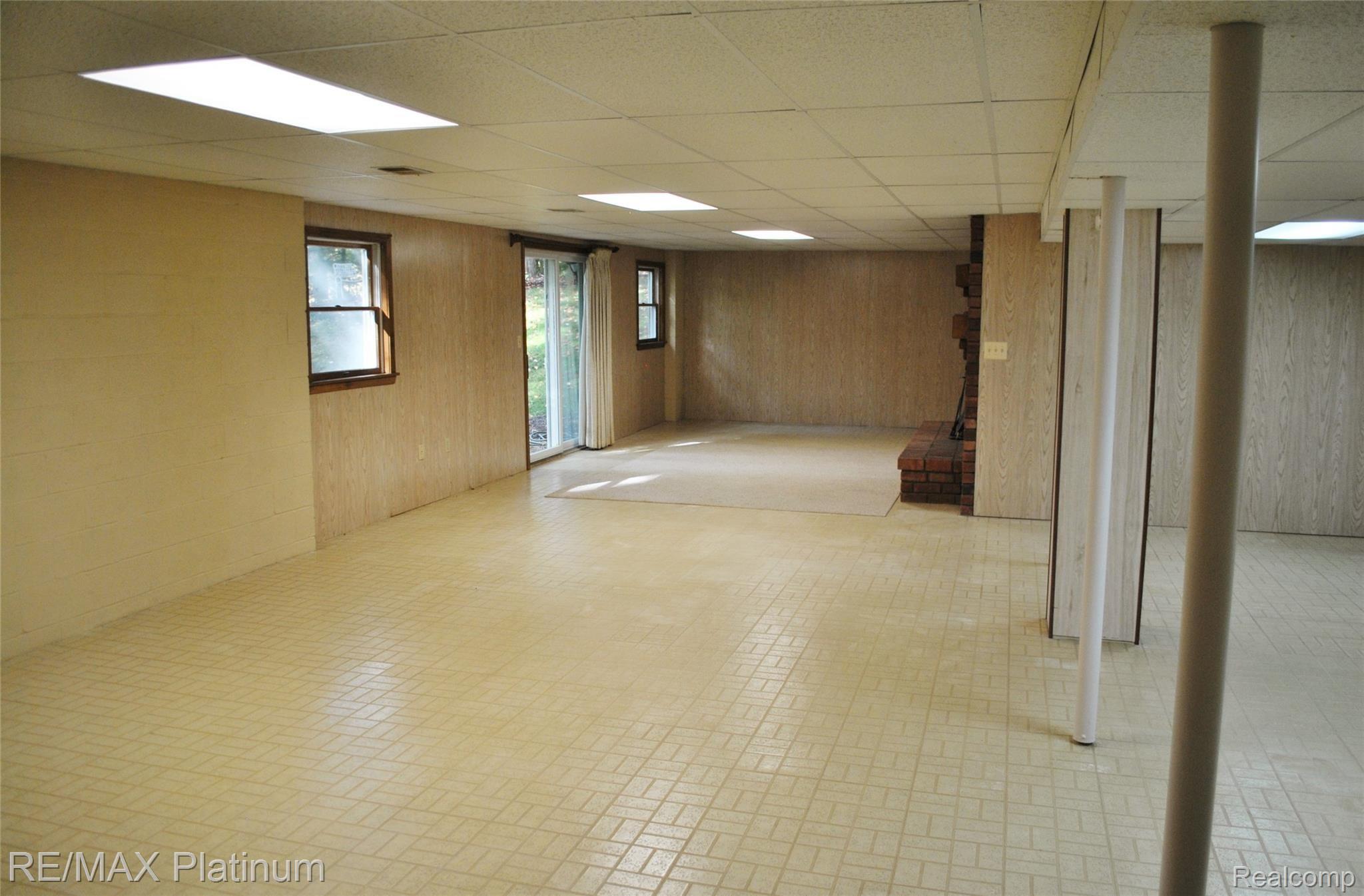 20555 Lindley Road Chelsea, MI 48118 - Photo 24 of 32 Basement