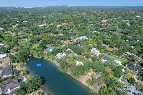 $1,700,000 | 11600 Southwest 69th Court, Pinecrest, FL 33156