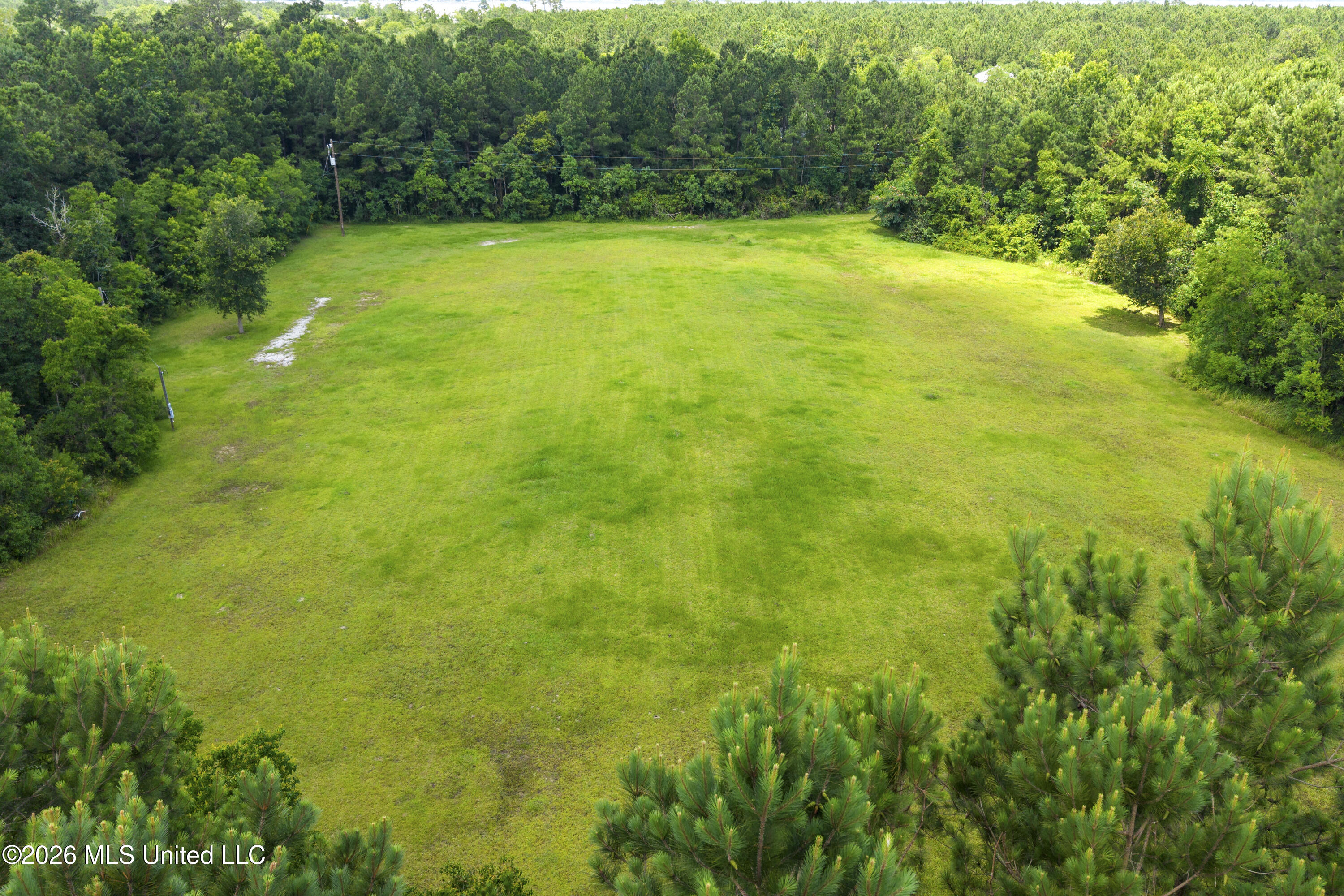 1441 Blue Meadow Road Bay St. Louis, MS 39520 - Photo 8 of 29 00006