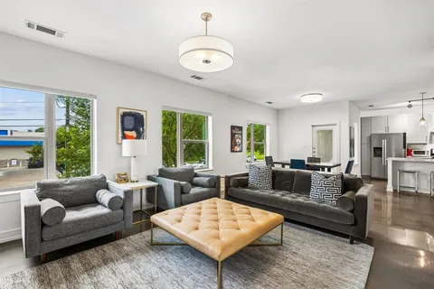 $465,000 | 5710 McCommas Boulevard, Unit 101, Dallas, TX 75206