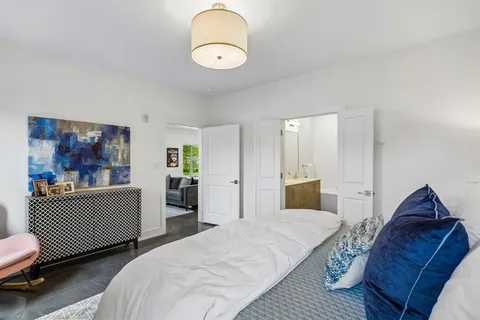 $465,000 | 5710 McCommas Boulevard, Unit 101, Dallas, TX 75206