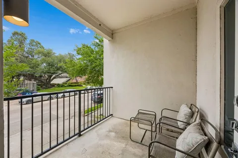 $465,000 | 5710 McCommas Boulevard, Unit 101, Dallas, TX 75206