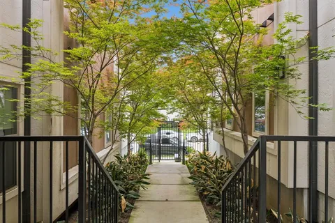 $465,000 | 5710 McCommas Boulevard, Unit 101, Dallas, TX 75206