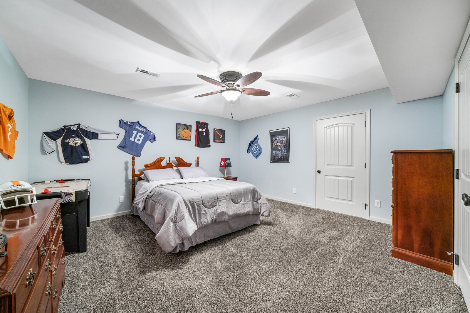 642 Campground Road Livingston, TN 38570 - Photo 21 of 49 a spacious bedroom with a bed and cabinets