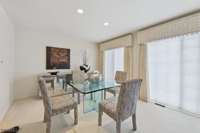 $639,900 | 7 Coniston Court, Wayne, NJ 07470