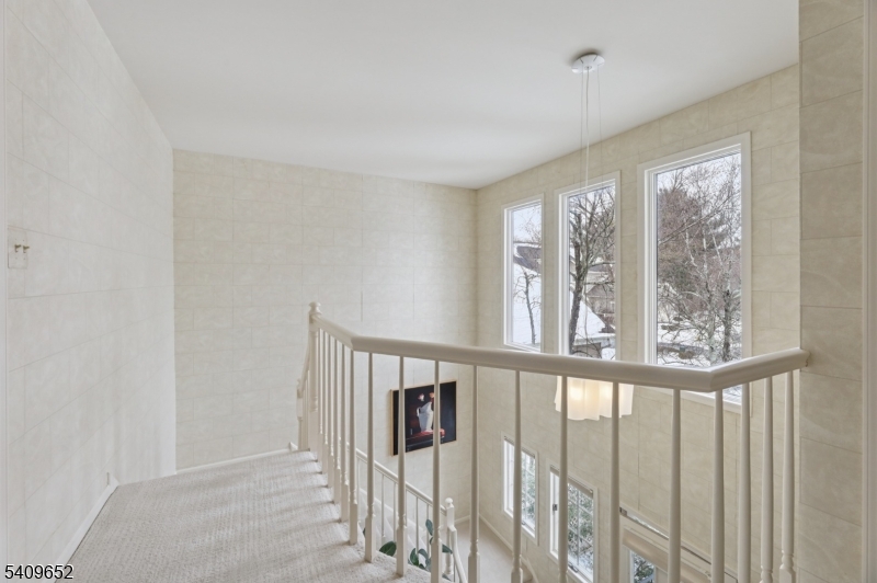 7 Coniston Court Wayne, NJ 07470 - Photo 19 of 35