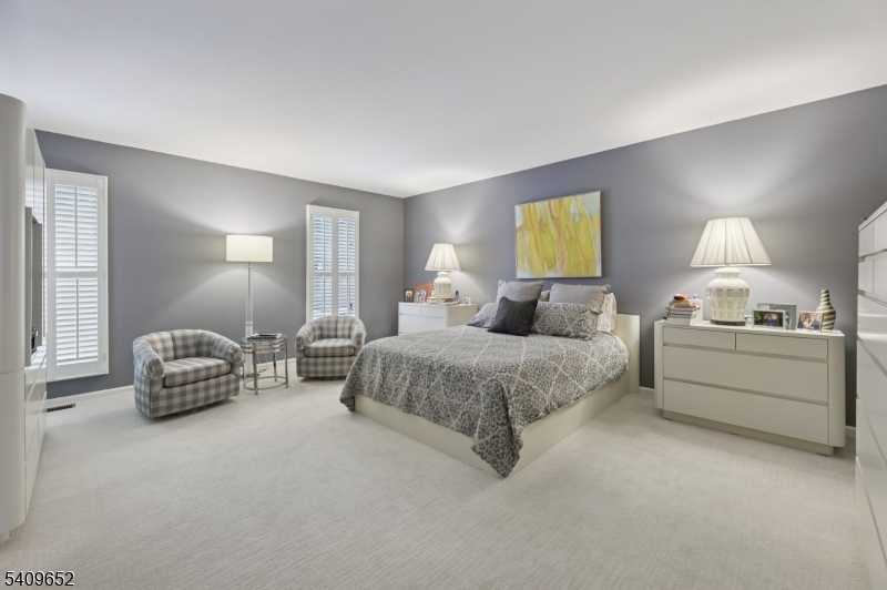 7 Coniston Court Wayne, NJ 07470 - Photo 21 of 35