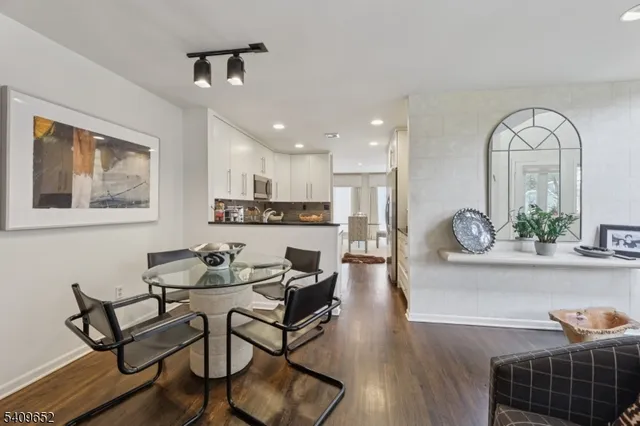 $639,900 | 7 Coniston Court, Wayne, NJ 07470