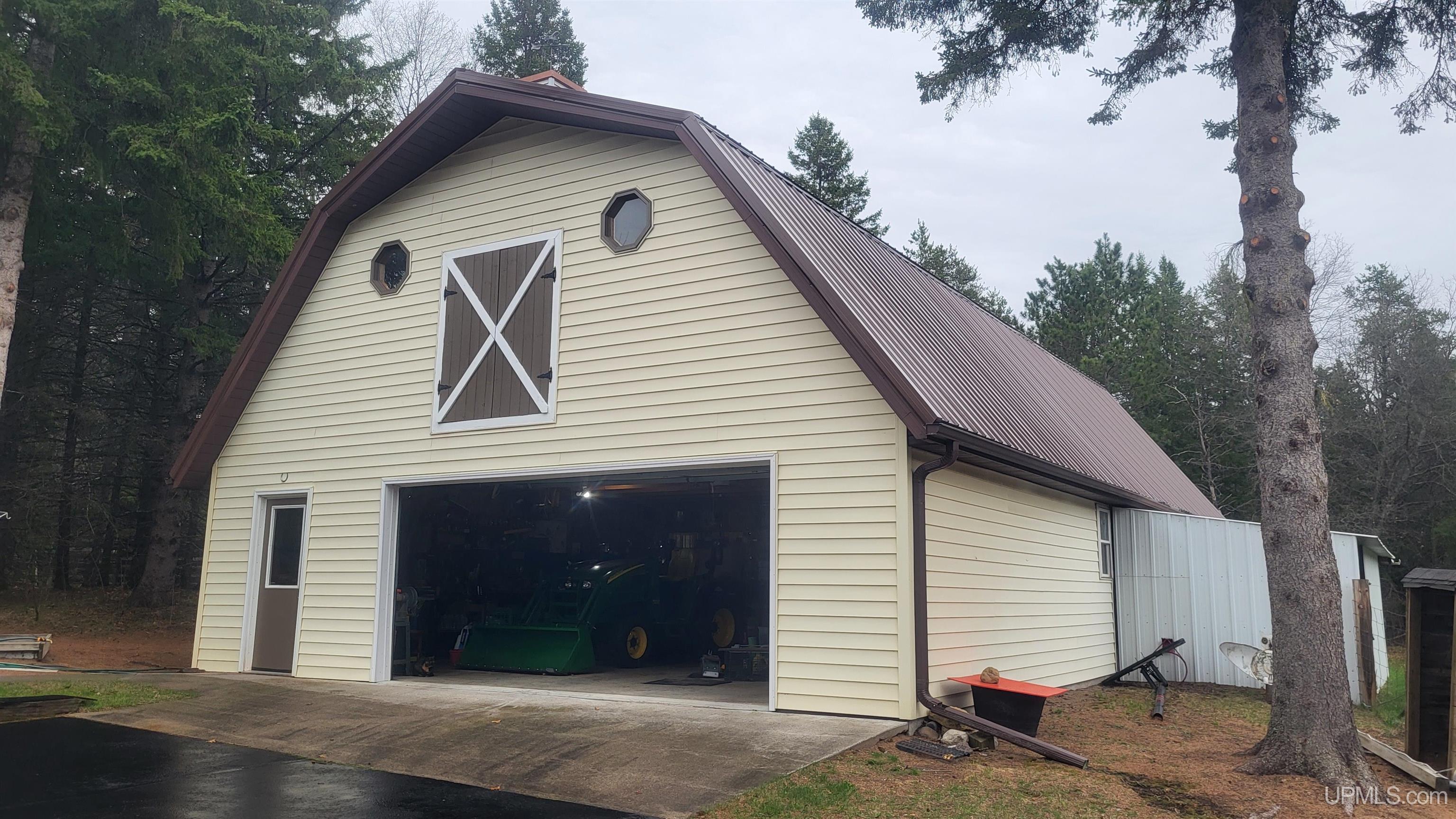 9332 Deer Lake Road Crivitz, WI 54114 - Photo 2 of 44