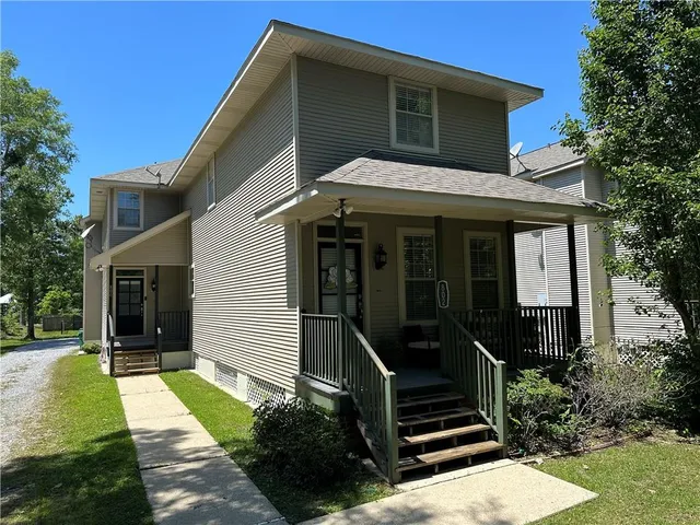$524,900 | 800-802 Carroll Street, Mandeville, LA 70448
