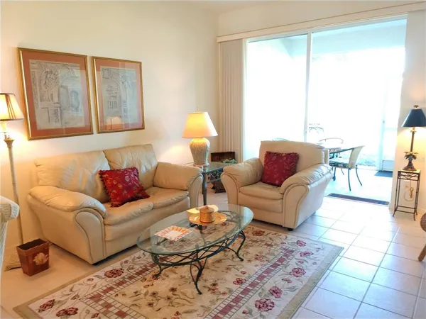 $4,400 | 629 Back 9 Drive, Venice, FL 34285