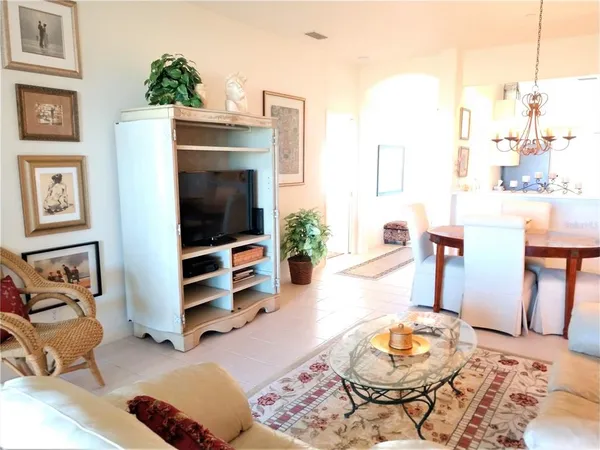 $4,400 | 629 Back 9 Drive, Venice, FL 34285