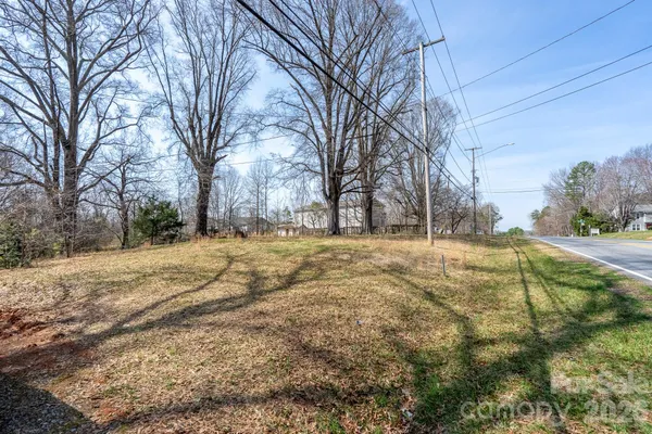 $395,000 | 2851 Davidson Highway, Concord, NC 28027