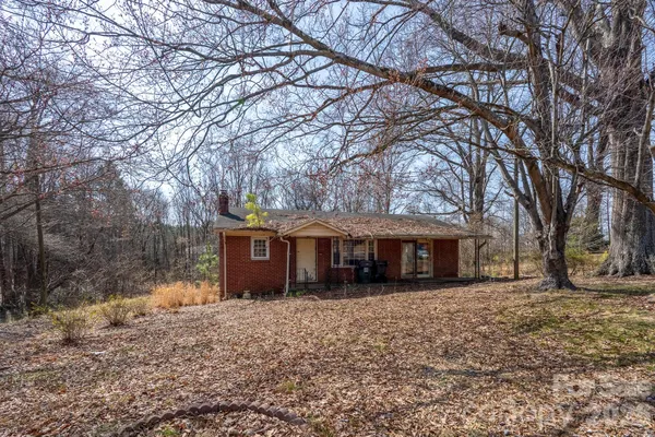 $395,000 | 2851 Davidson Highway, Concord, NC 28027