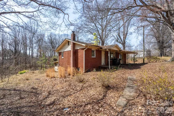 $395,000 | 2851 Davidson Highway, Concord, NC 28027