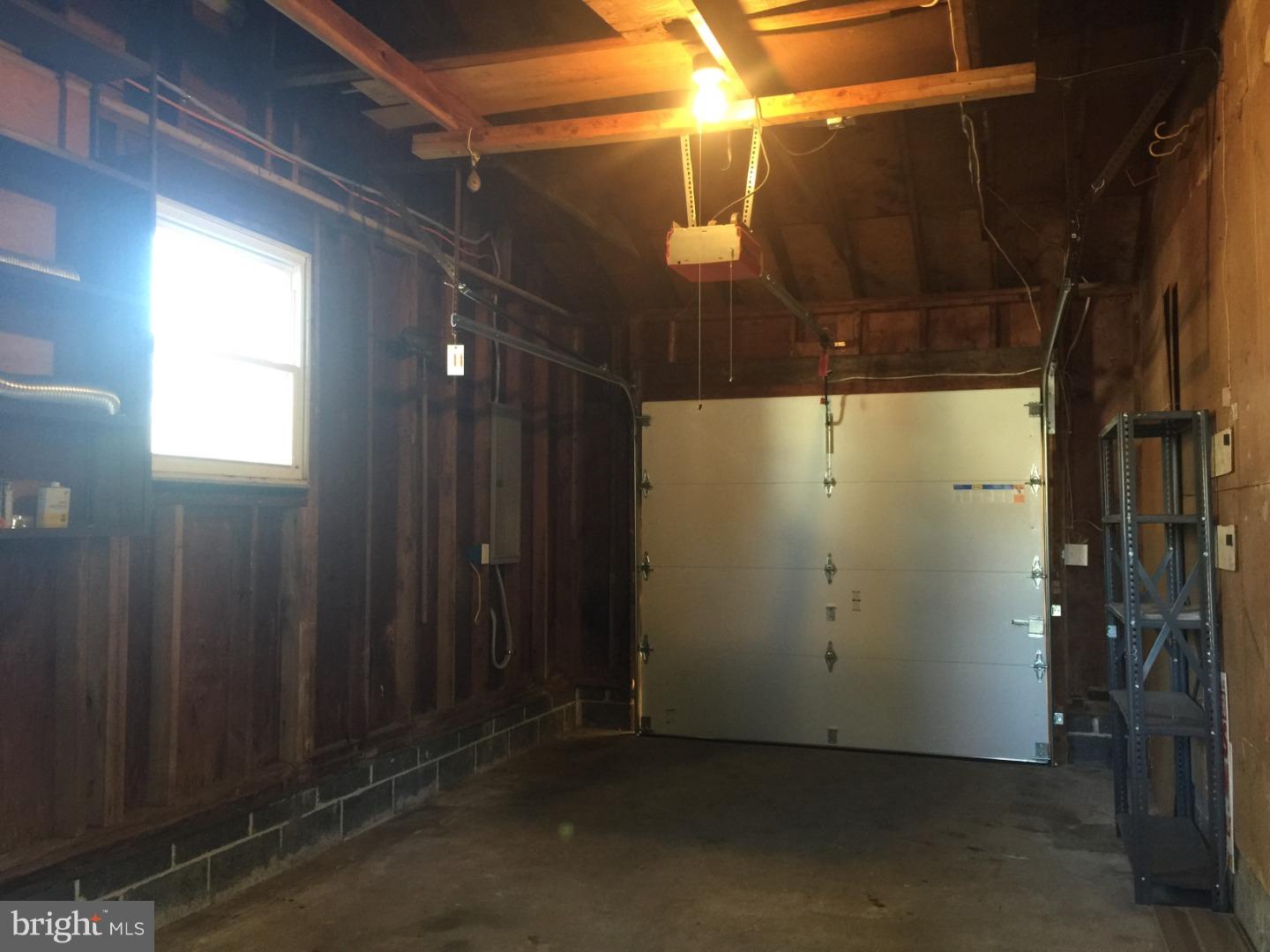 22 Wright Loop Williamstown, NJ 08094 - Photo 24 of 25 Garage