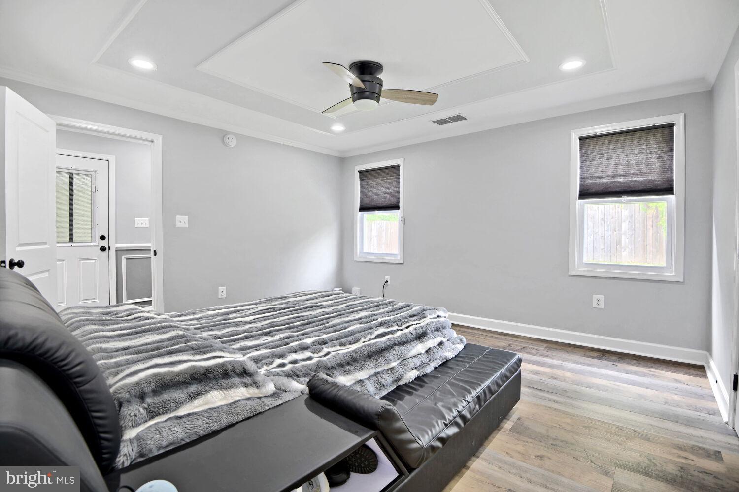 606 Meadow Road Baltimore, MD 21206 - Photo 13 of 27 Gallery Image 13