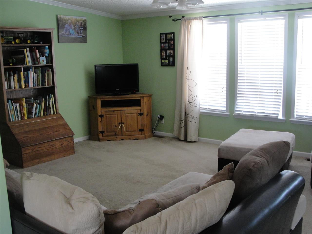 1810 Bay Valley Road Kenly, NC 27542 - Photo 7 of 24 living room