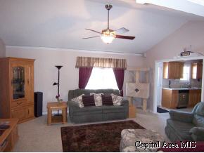 5413 Manhattan Drive Springfield, IL 62711 - Photo 3 of 9 Gallery Image 3