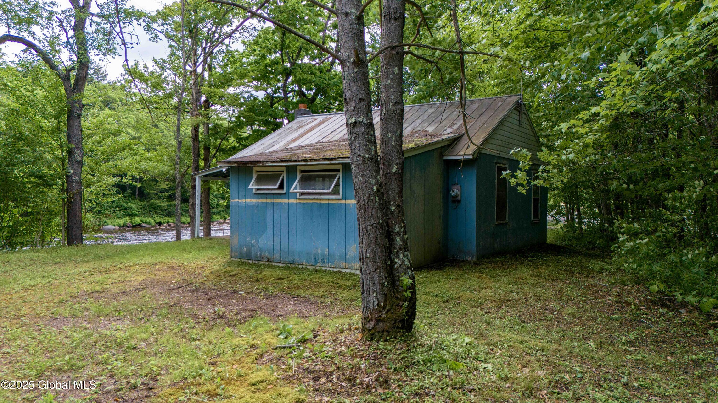 181 Hernandez Road Wells, NY 12190 - Photo 20 of 37 181 Hermandez Rd-7