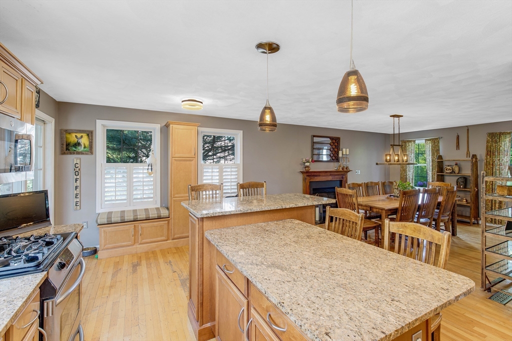 51 Spencer Knowles Road Rowley, MA 01969 - Photo 5 of 41