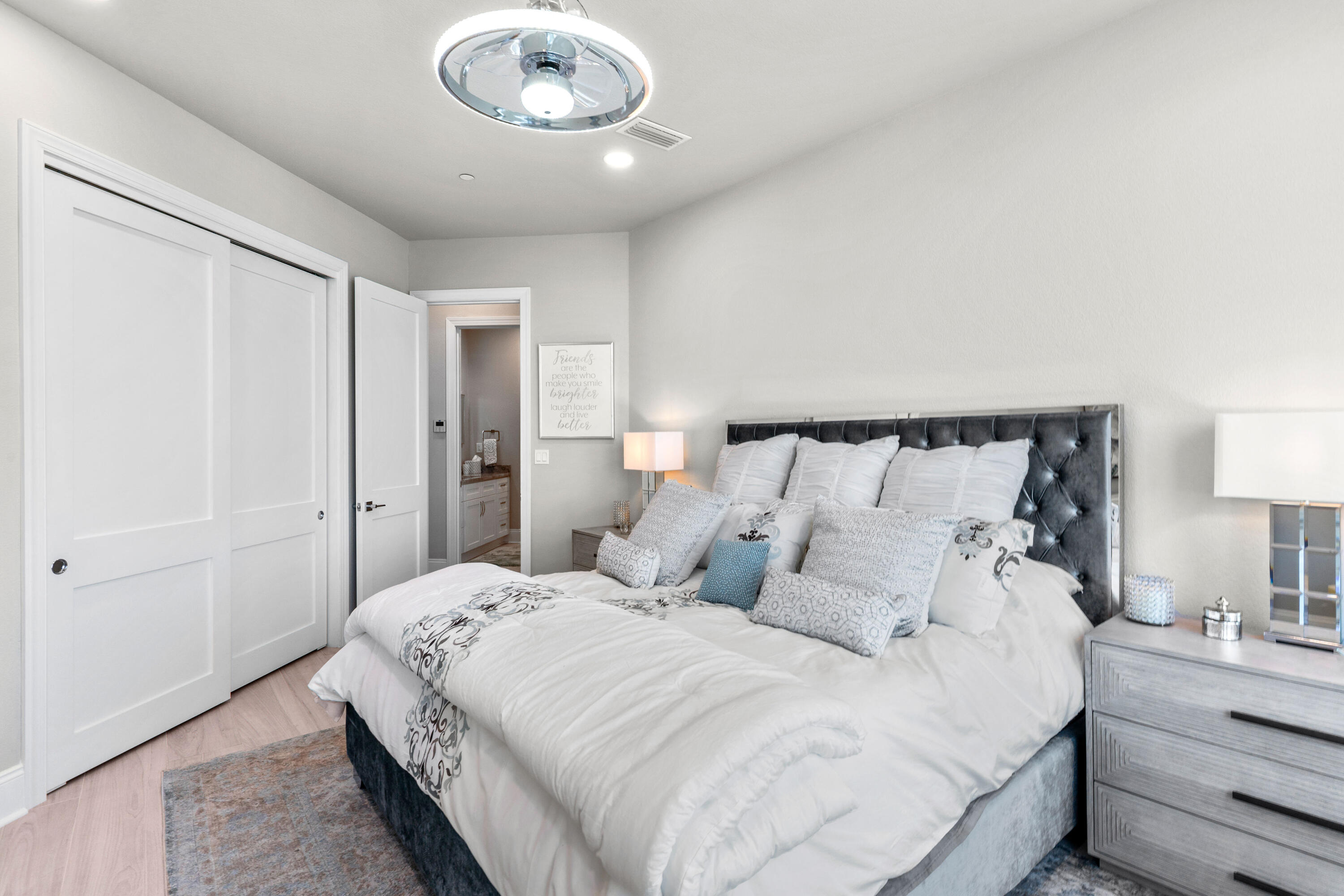 320 Harbor Boulevard, Unit 1201 Destin, FL 32541 - Photo 27 of 86 Destin Yacht club 1201 Guest bedroom 2