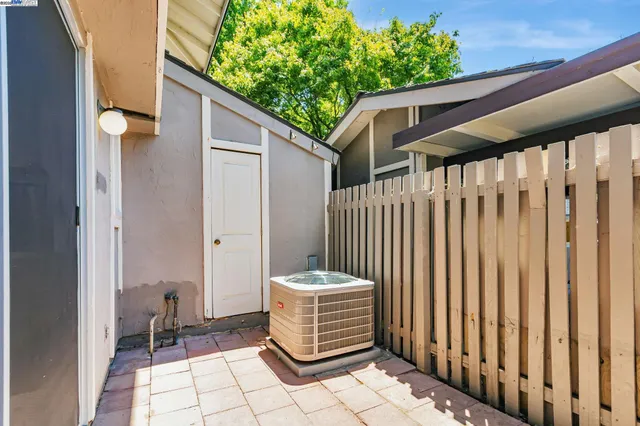 a view of outdoor space